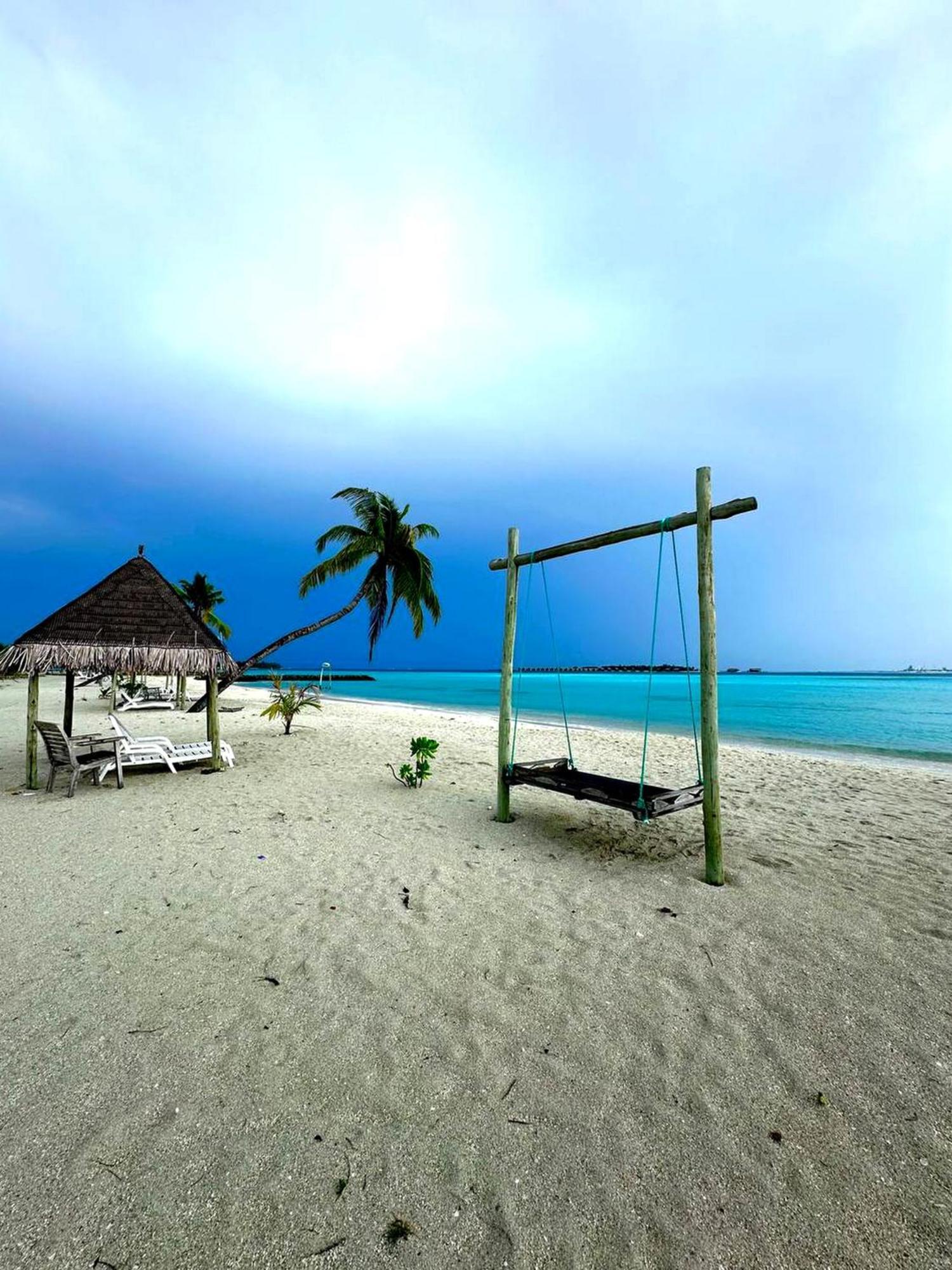 Wind Breeze Sunset View Inn Guraidhoo  Exteriör bild