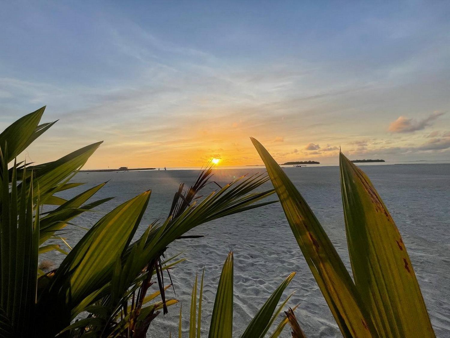 Wind Breeze Sunset View Inn Guraidhoo  Exteriör bild