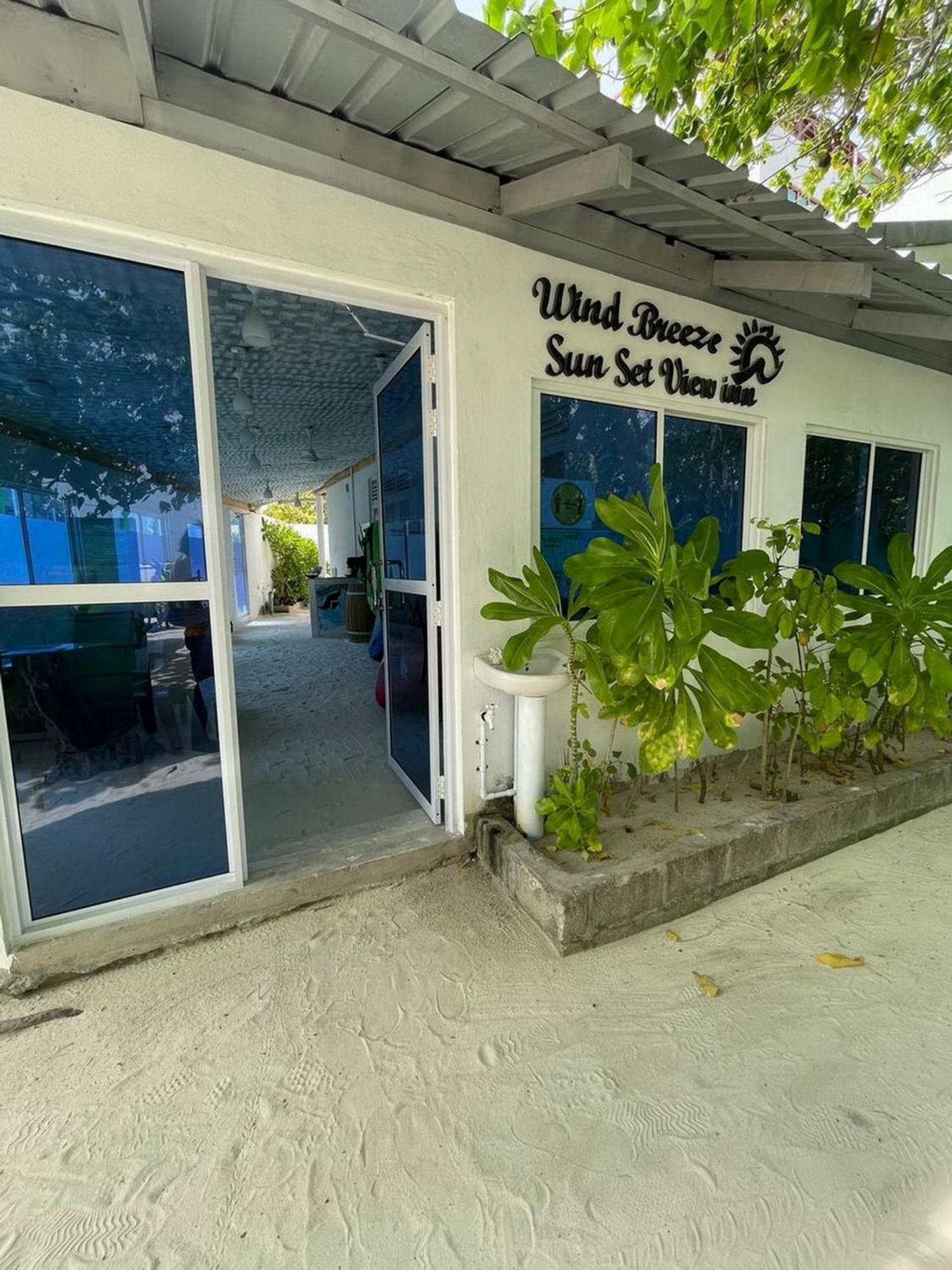 Wind Breeze Sunset View Inn Guraidhoo  Exteriör bild